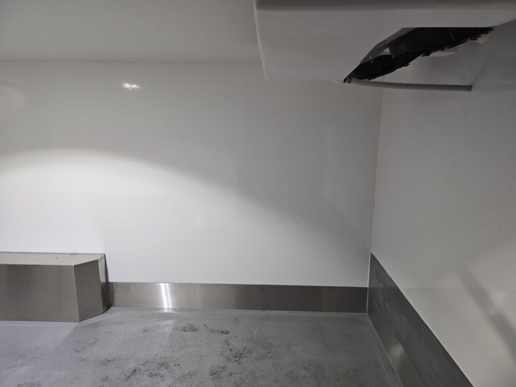 WhatsApp Image 2024-12-08 at 21.02.08 (4)