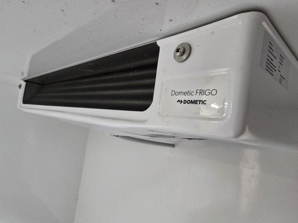 WhatsApp Image 2024-12-08 at 21.02.09