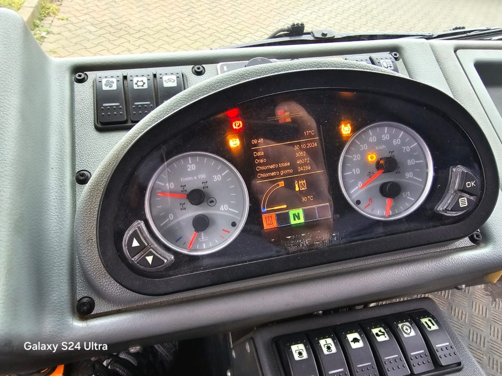 WhatsApp Image 2024-12-08 at 21.07.31 (1)