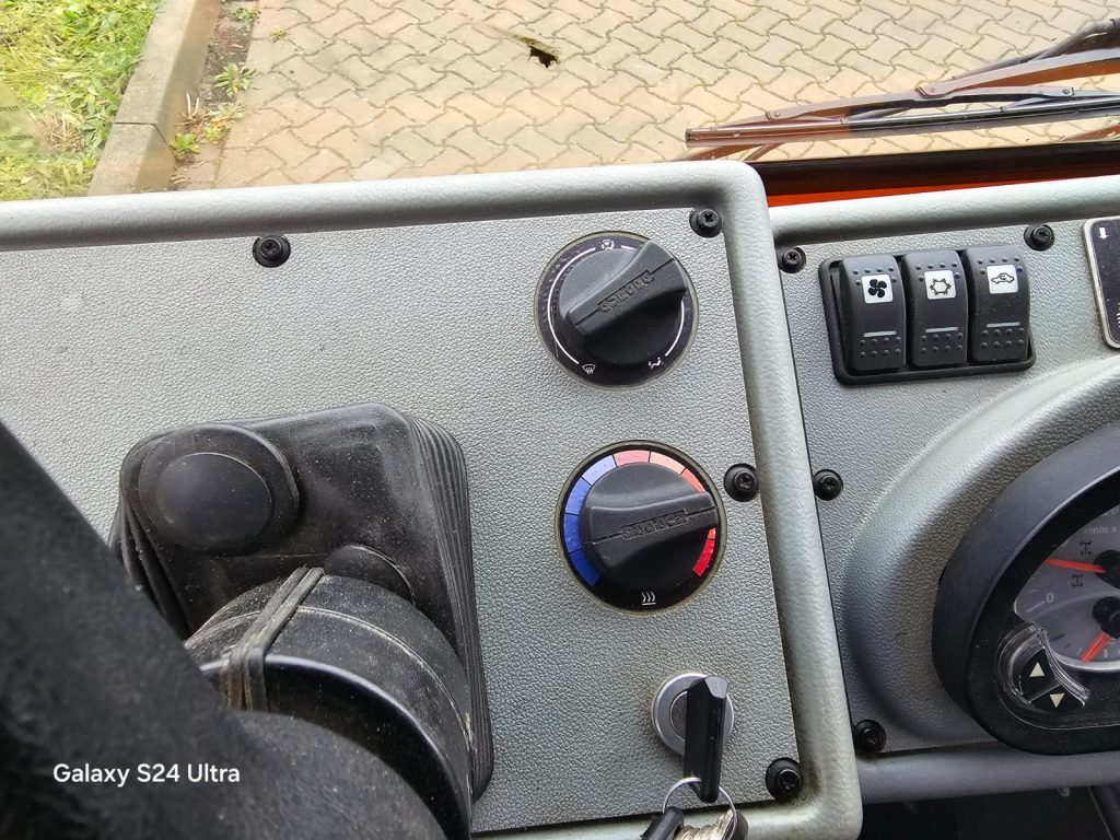 WhatsApp Image 2024-12-08 at 21.07.31 (3)