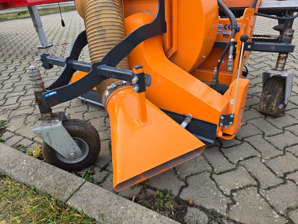 WhatsApp Image 2025-02-10 at 16.02.03